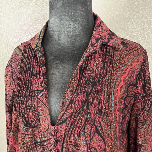 Elizabeth & James Blouse Size Small Paisley Print V-Neck Tab Sleeves Sheer - Picture 4 of 9